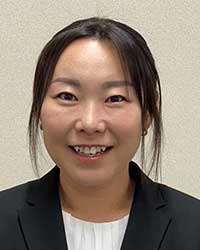 進藤彩