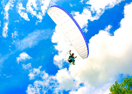 パラグライダー